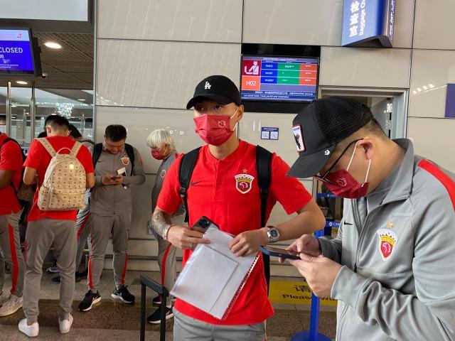 开云体育官方网-海港出征亚冠携20名球员仅一门将 傅欢有望任队长